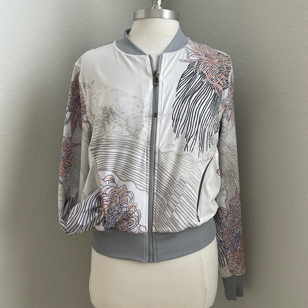 ZELLA Street To Studio Reversible Bomber Jacket - Picture 7 of 17